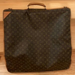 Vintage Louis Vuitton garment bag